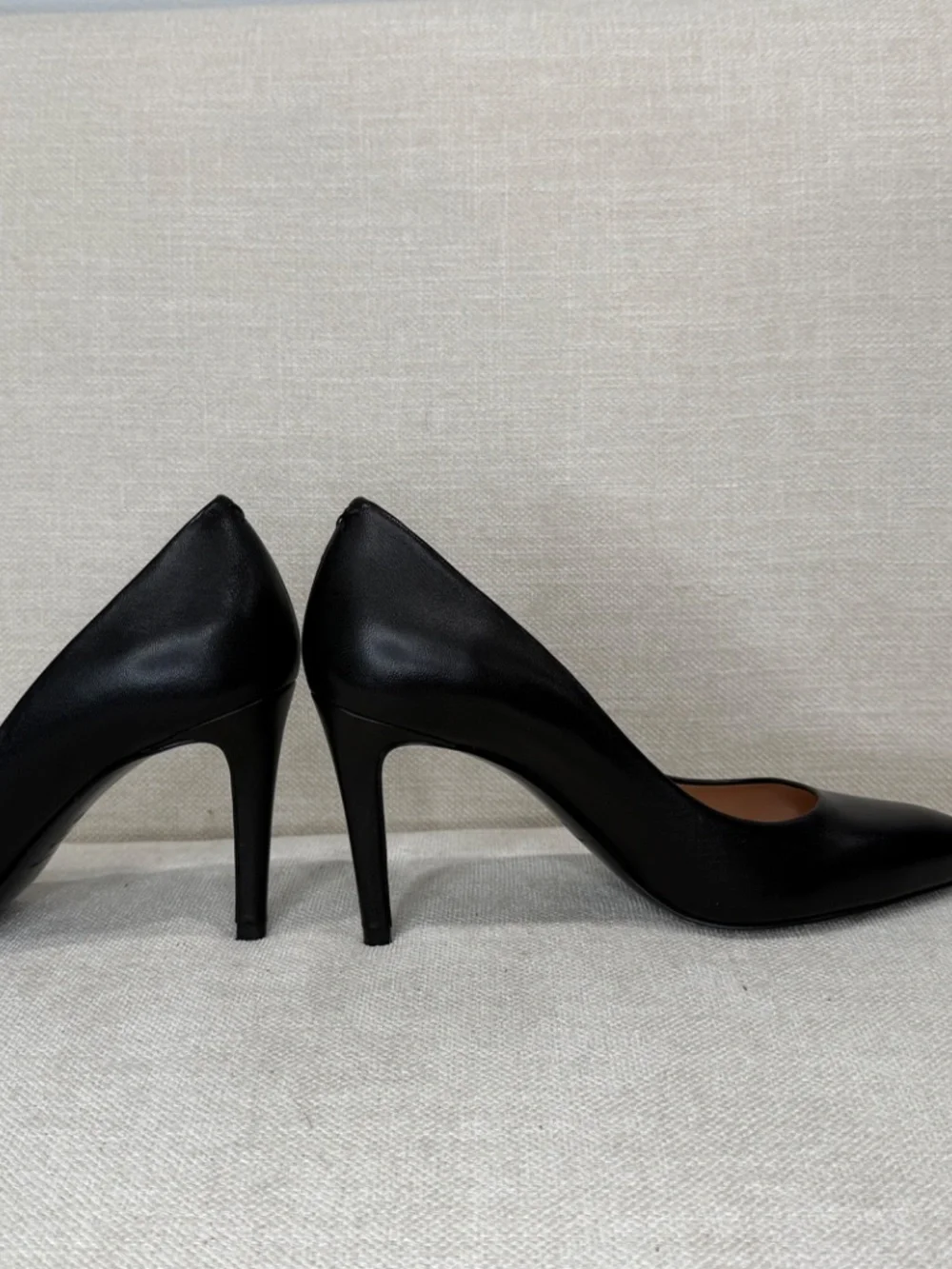 INEZ Morena 90 Black Nappa Leather Pointed Toe Pumps Heels Size 8B